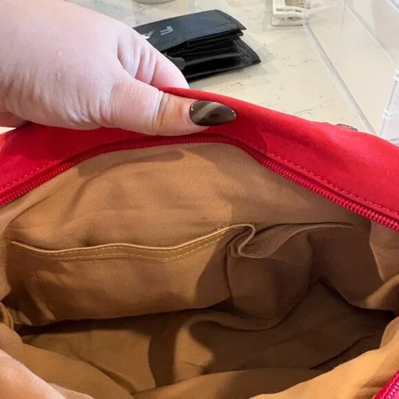 Red Nylon Shoulder Bag Tan Faux Leather Handles Classic Everyday Purse - Picture 9 of 10